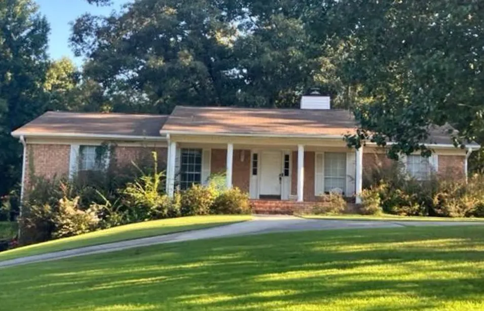 300 Lake Country Drive Odenville, AL 35120, Saint Clair County