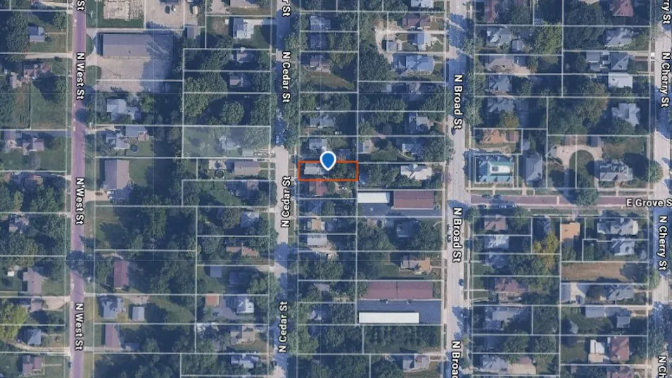 517 N Cedar St Galesburg, IL 61401, Knox County