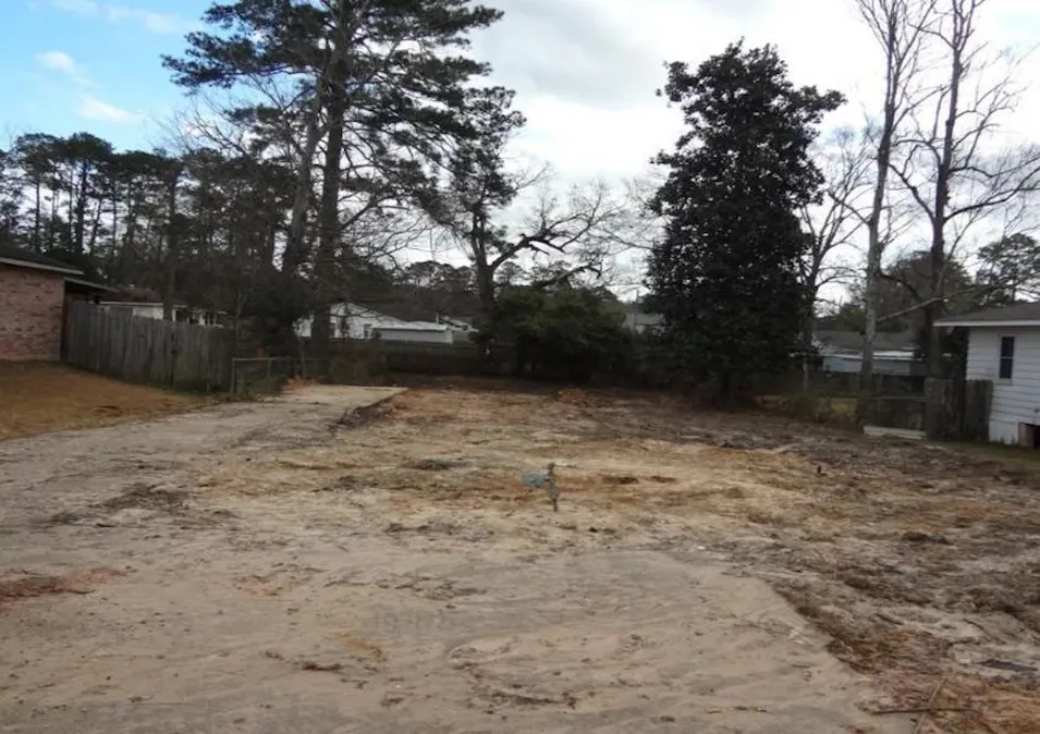 1620 Donahue Ferry Rd Pineville, LA 71360, Grant County