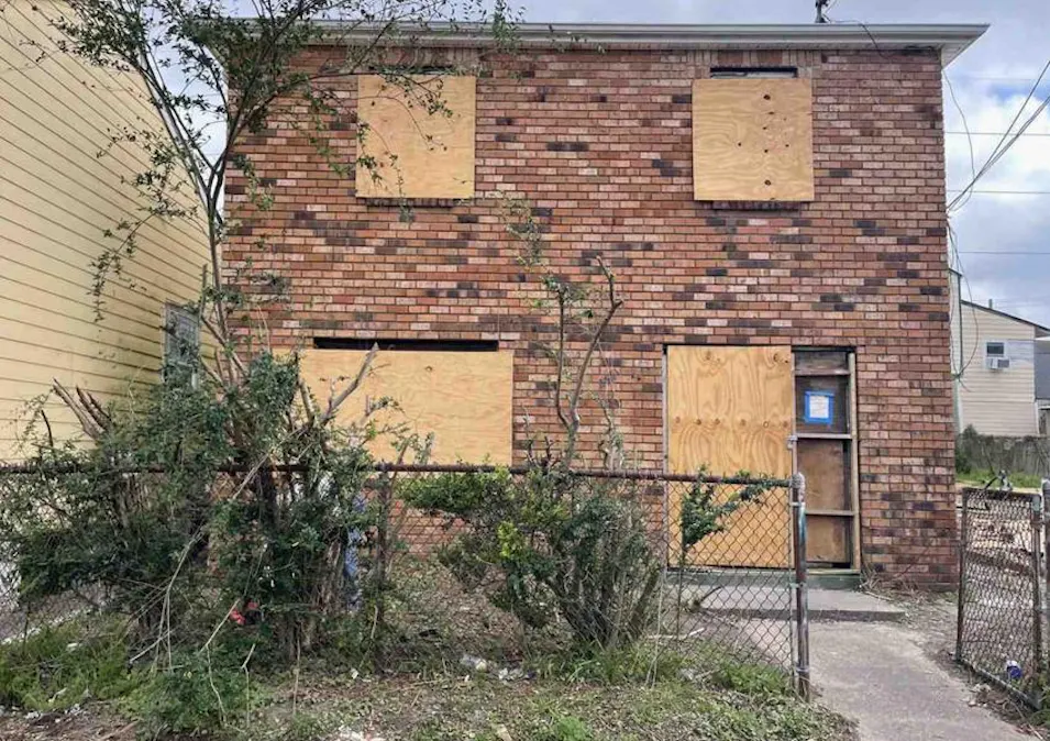 2321 Saint Andrew Street New Orleans, LA 70113, Orleans County