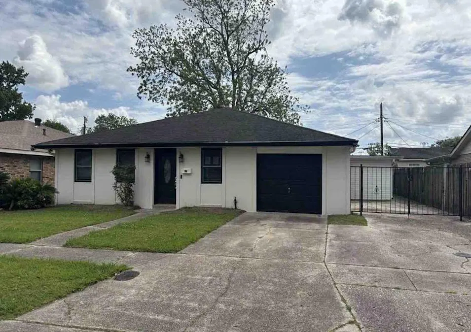 621 Fairlawn Dr Terrytown, LA 70056, Jefferson Parish County