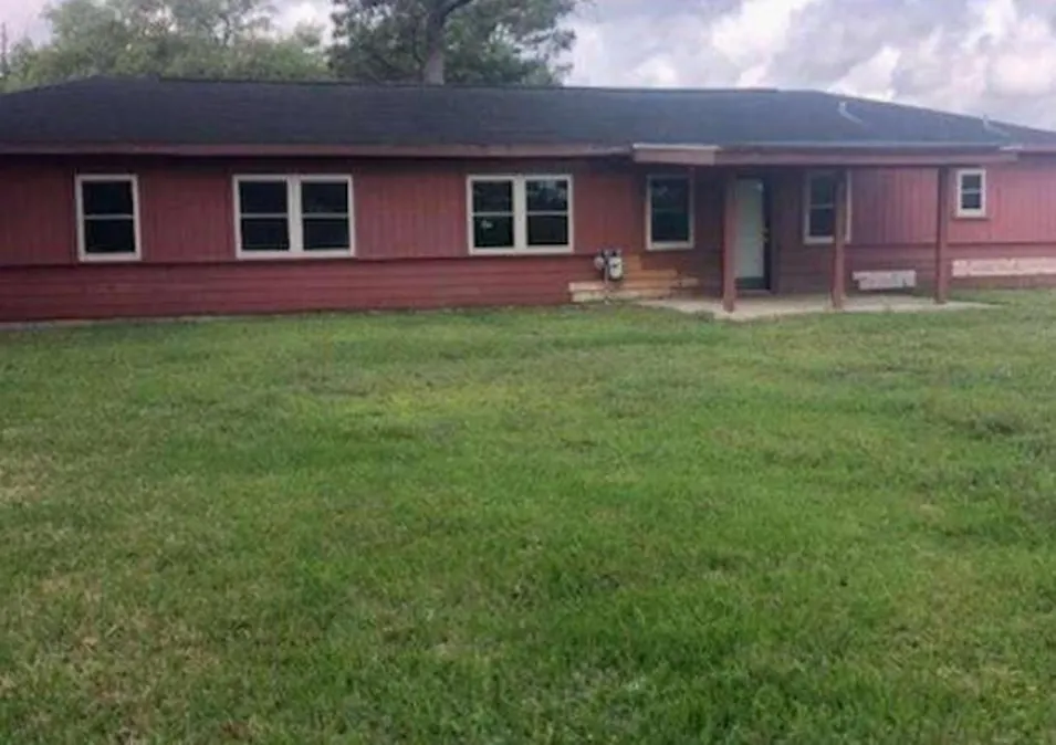 5005 Shelley Dr Beaumont, TX 77705, Jefferson County
