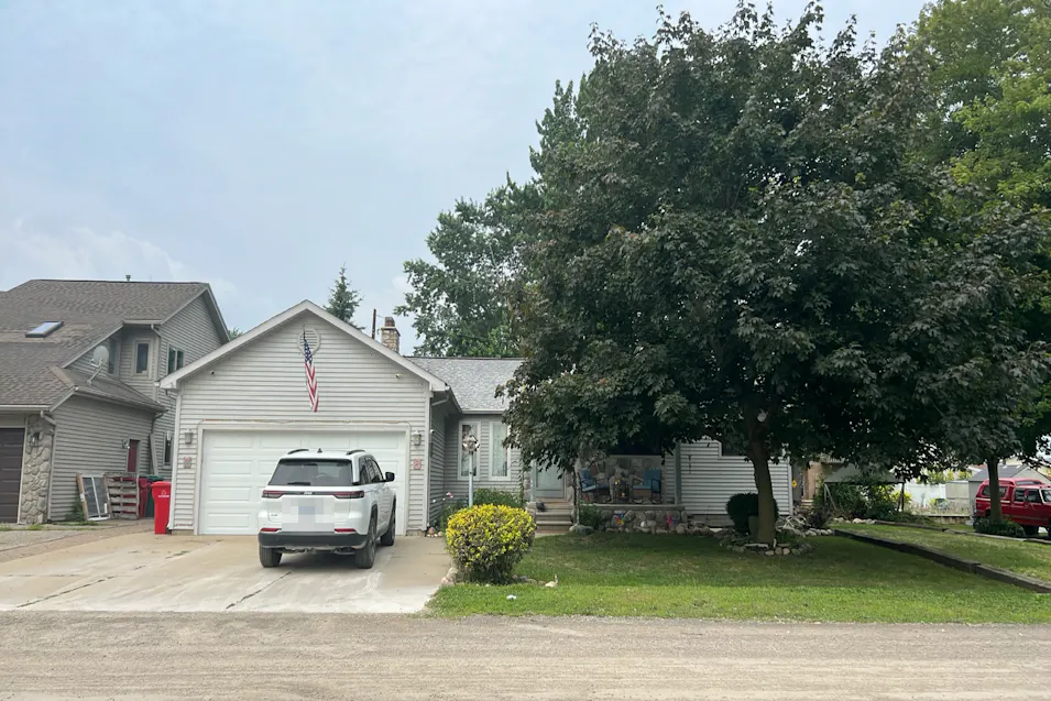 38041 Cherry Ln Harrison Twp, MI 48045, Macomb County