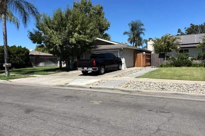 Indianapolis Ave, Fresno, CA 93705 #1