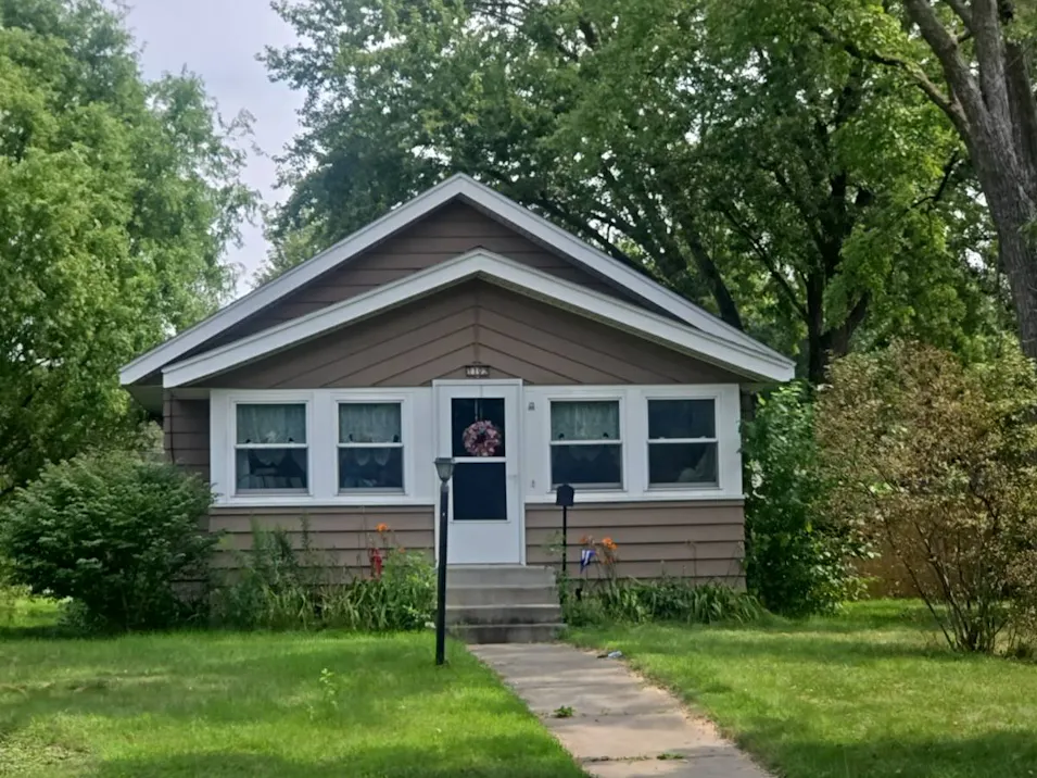 1102 Kilian Blvd SE Saint Cloud, MN 56304, Sherburne County