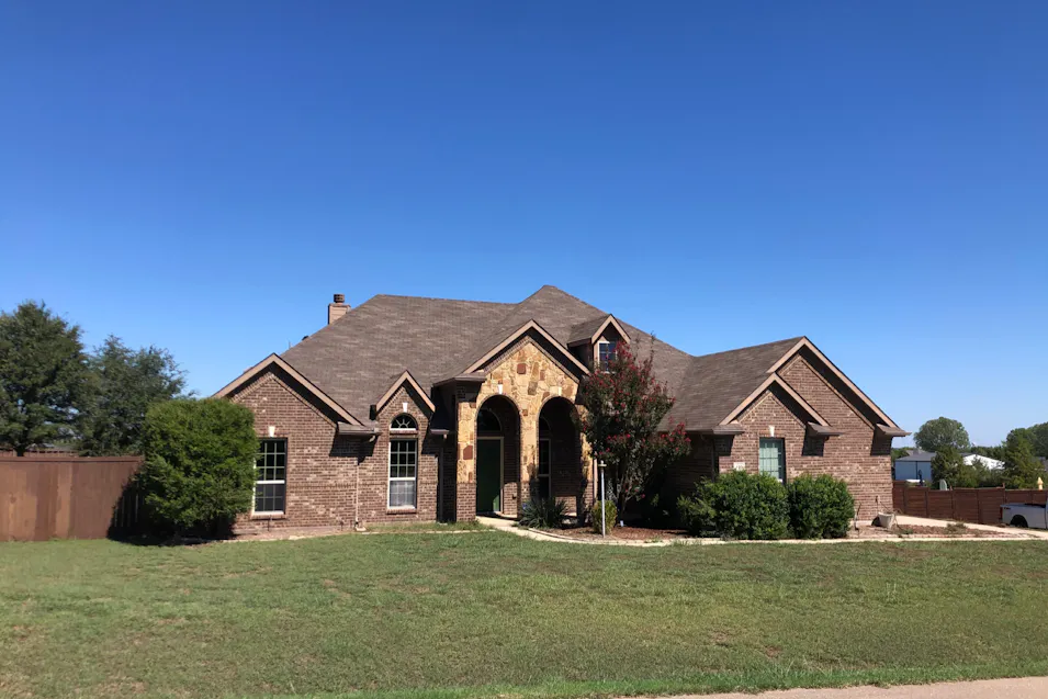 105 Devonshire Dr Waxahachie, TX 75167, Ellis County