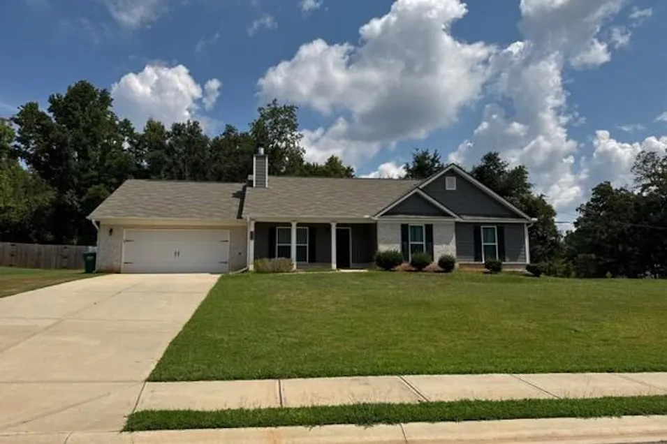 17 Kinsley Way Statham, GA 30666, Barrow County