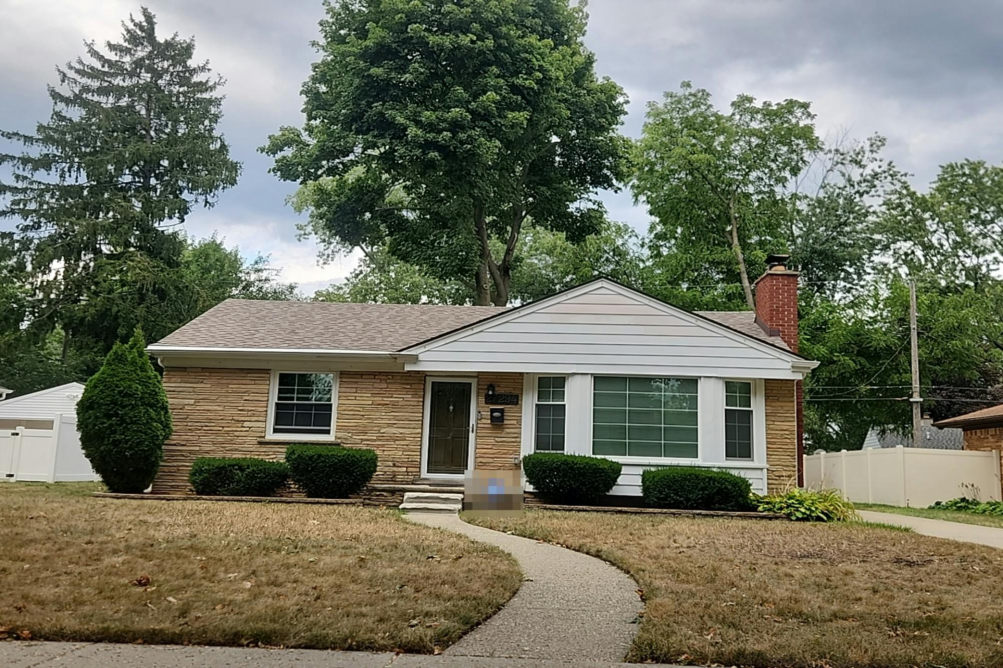 Lexington Pkwy, Southfield, MI 48076