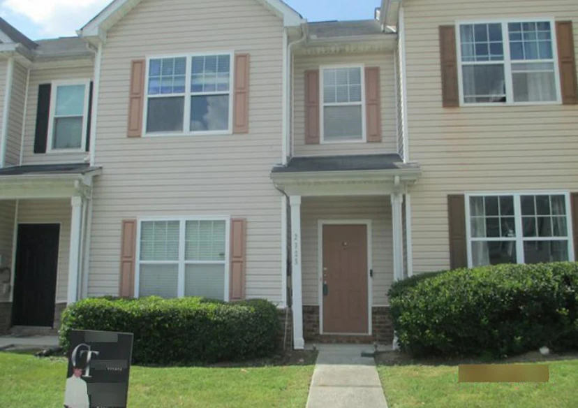 2325 Bigwood Trail