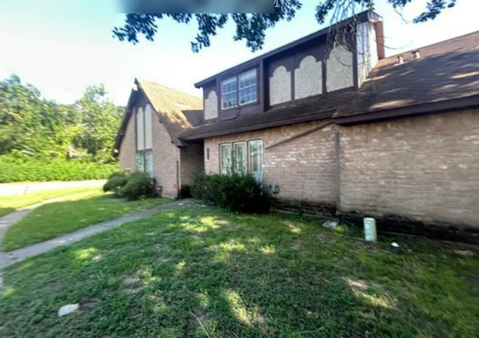 12251 W Village Dr #b Houston, TX 77039, Harris County