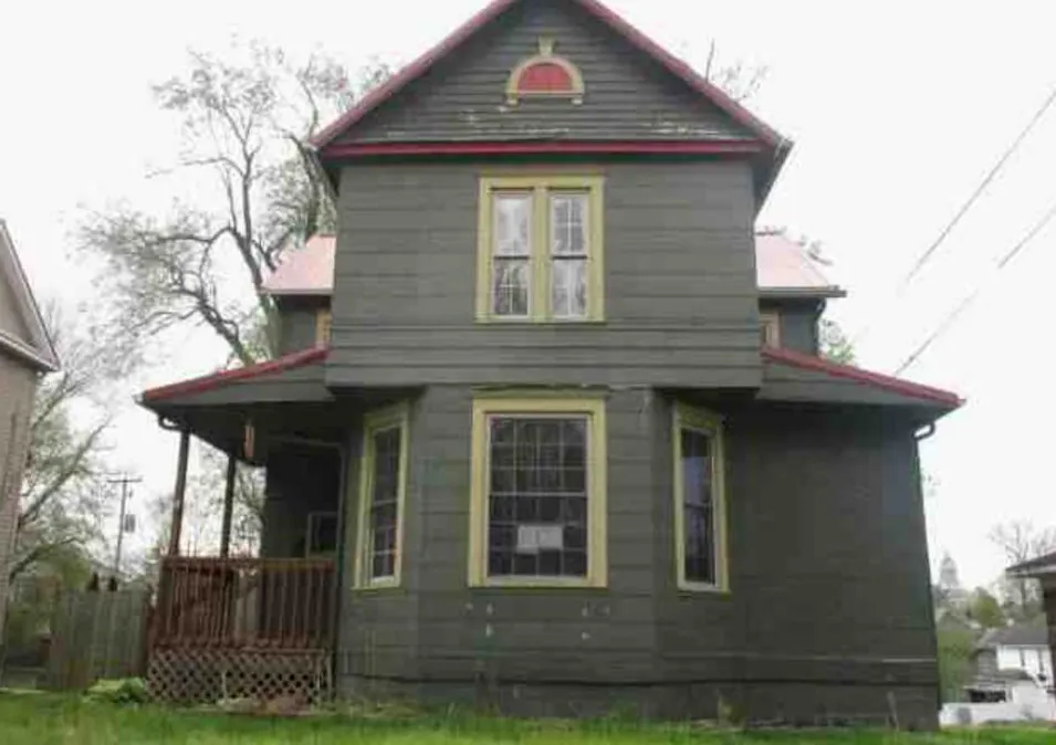 914 Stewart Ave Cambridge, OH 43725, Guernsey County