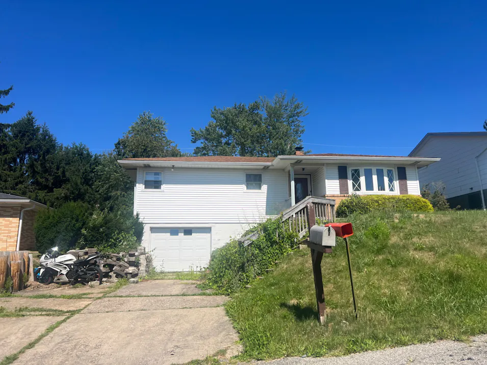 108 Pembroke Rd Steubenville, OH 43953, Jefferson County