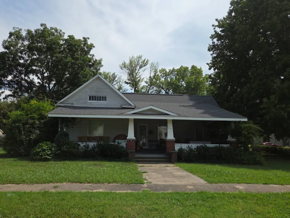 307 West 10th Street Lamar, MO 64759, Barton County