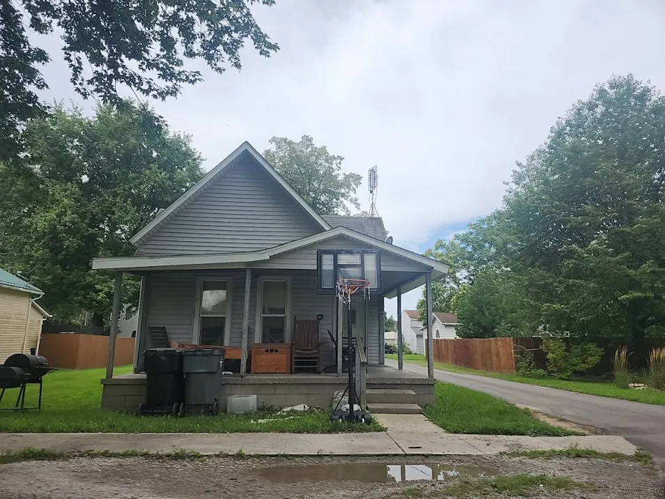 107n Pecan St Syracuse, IN 46567, Kosciusko County