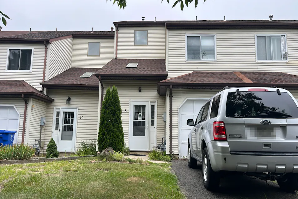 8 Tarragon Dr Lumberton, NJ 08048, Burlington County