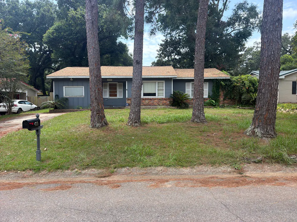 4059 Wesley Ln N Mobile, AL 36609, Mobile County