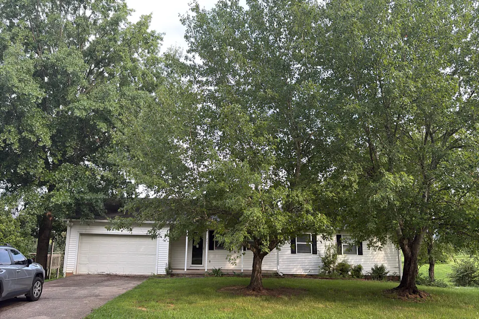 207 Jano Way Glasgow, KY 42141, Barren County