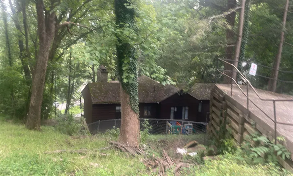 635 Wood Road Charleston, WV 25302, Kanawha County