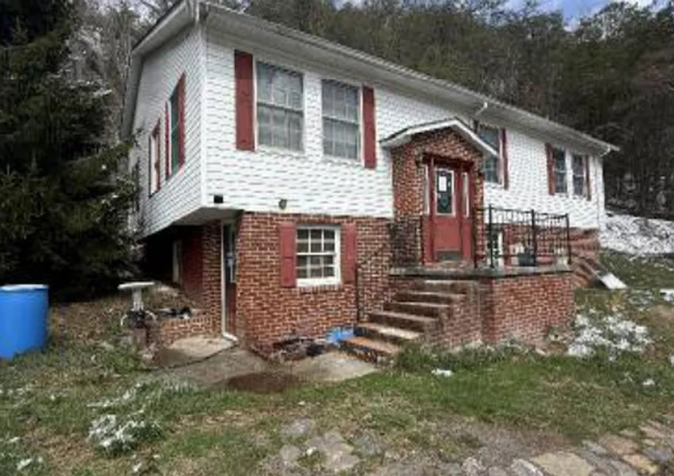1241 Cleghorn Valley Rd Marion, VA 24354, Smyth County