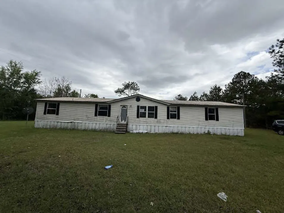2459 Carpenter Cemetary R Grand Ridge, FL 32442, Jackson County