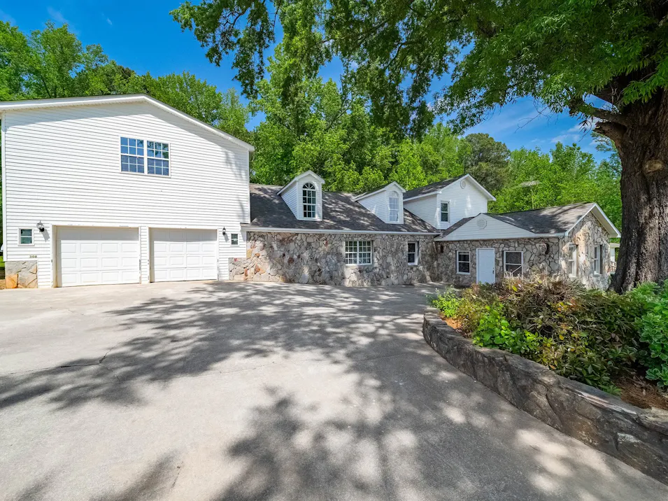 308 E Miller St Jefferson, SC 29718, Chesterfield County