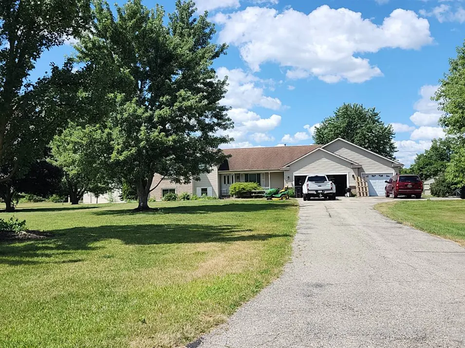 7423 Carpet Rose Dr SE Caledonia, MI 49316, Kent County