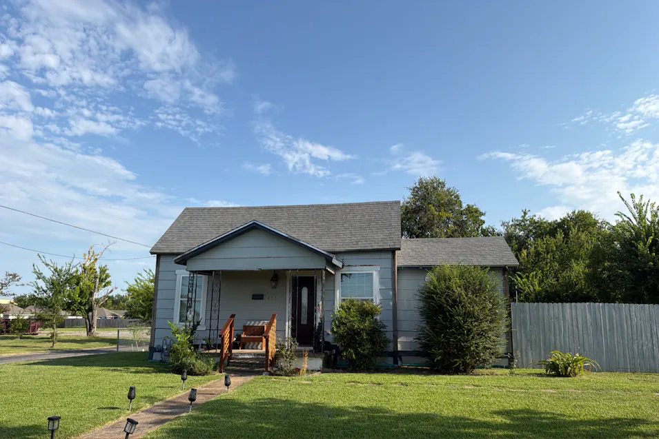 401 Allen Avenue Bonham, TX 75418, Fannin County