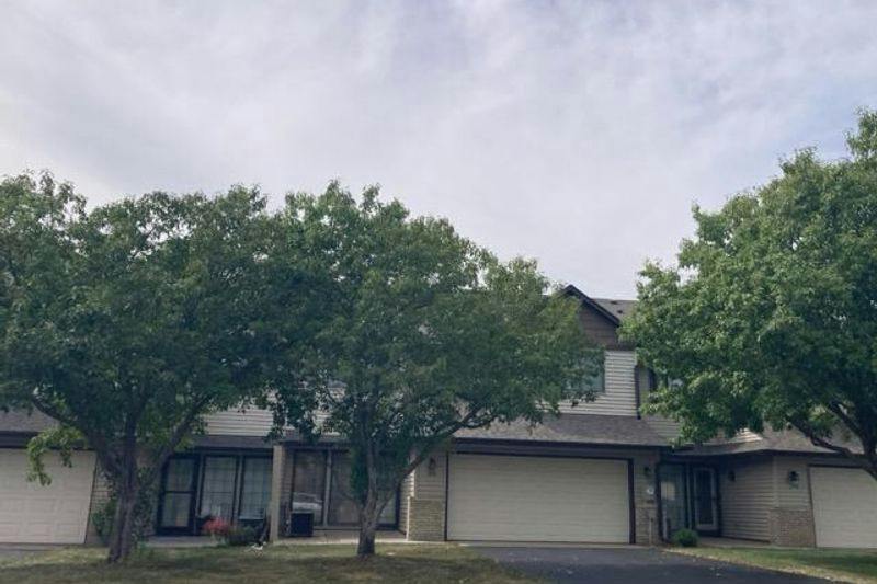 Cottage Dr, Stillwater, MN 55082