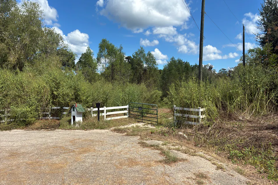 222 Lost Lake Drive Baytown, TX 77523, Chambers County