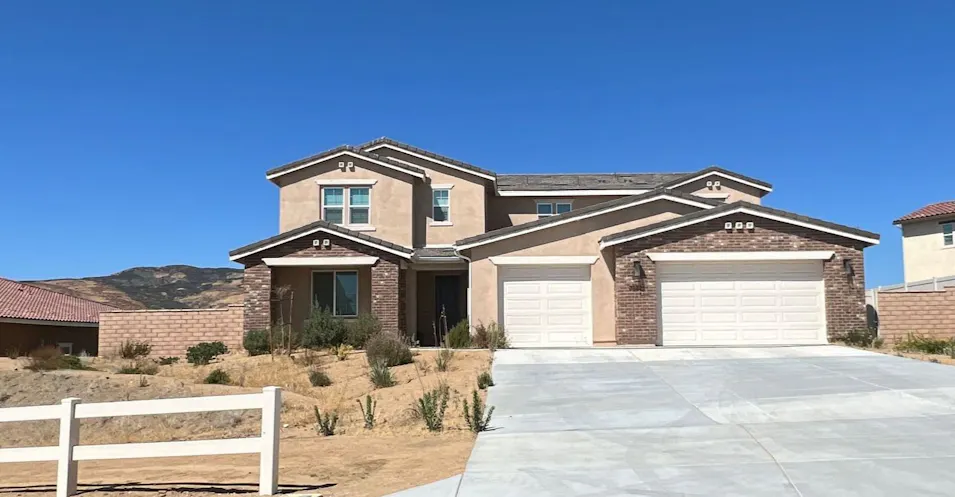 39321 Stallion Dr Palmdale, CA 93551-5685, Los Angeles County