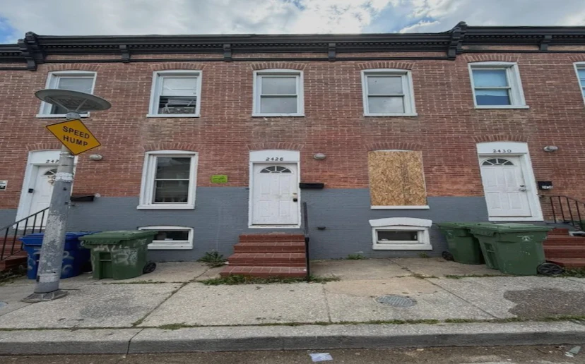 2428 Etting St