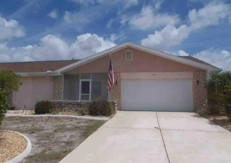 1209 Wild Feather Ln Sun City Center, FL 33573, Hillsborough County