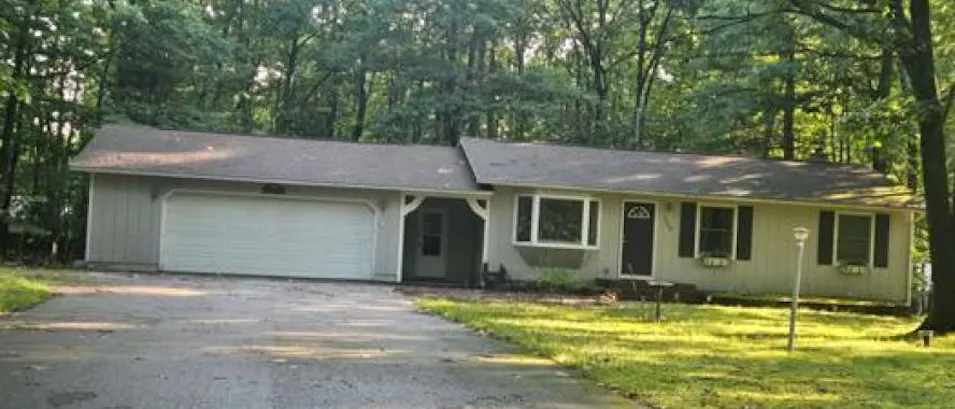 3565 North Spider Lake Rd Traverse City, MI 49696, Grand Traverse County