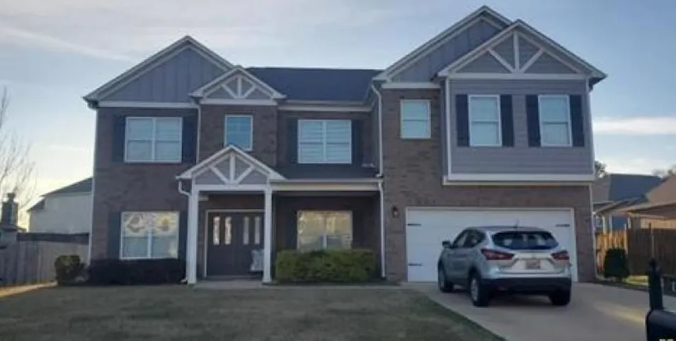 1385 N Wynlake Dr Alabaster, AL 35007, Shelby County