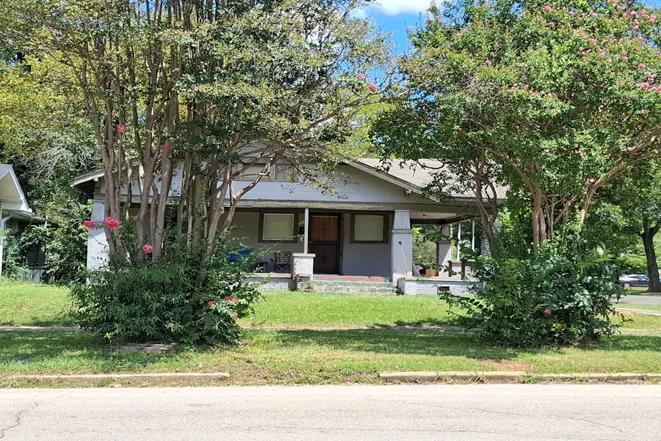 331 12th Street S.W. Birmingham, AL 35211, Jefferson County