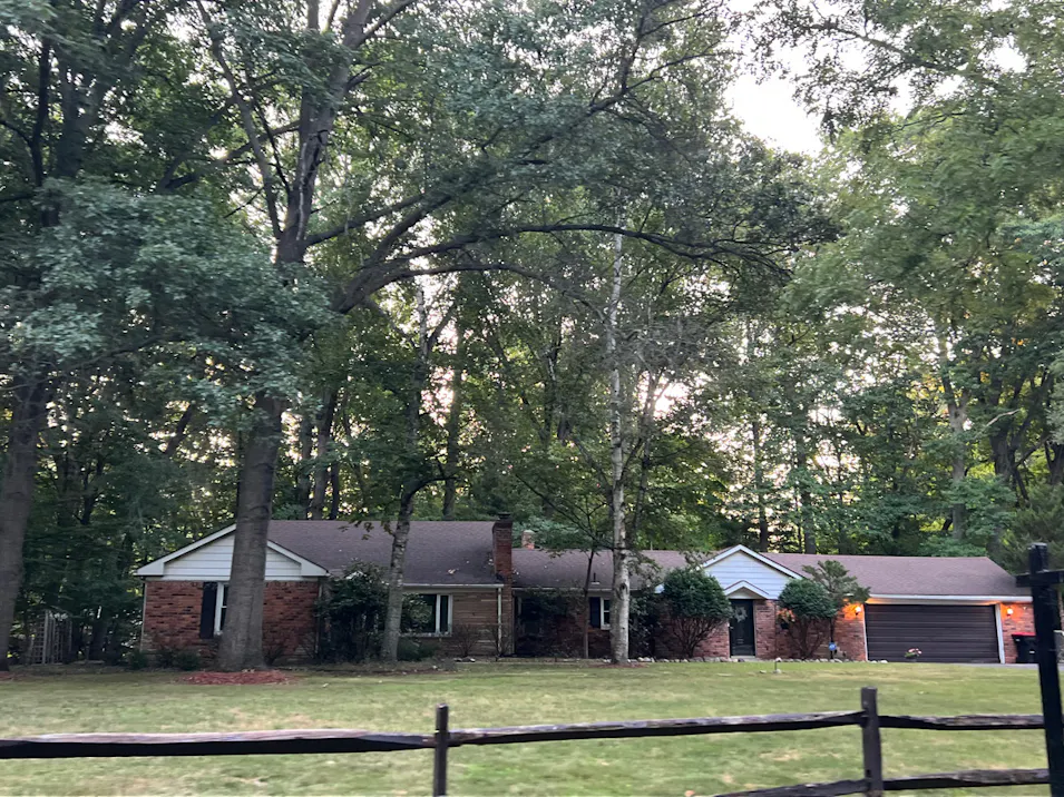 23640 Oak Glen Dr Southfield, MI 48033, Oakland County