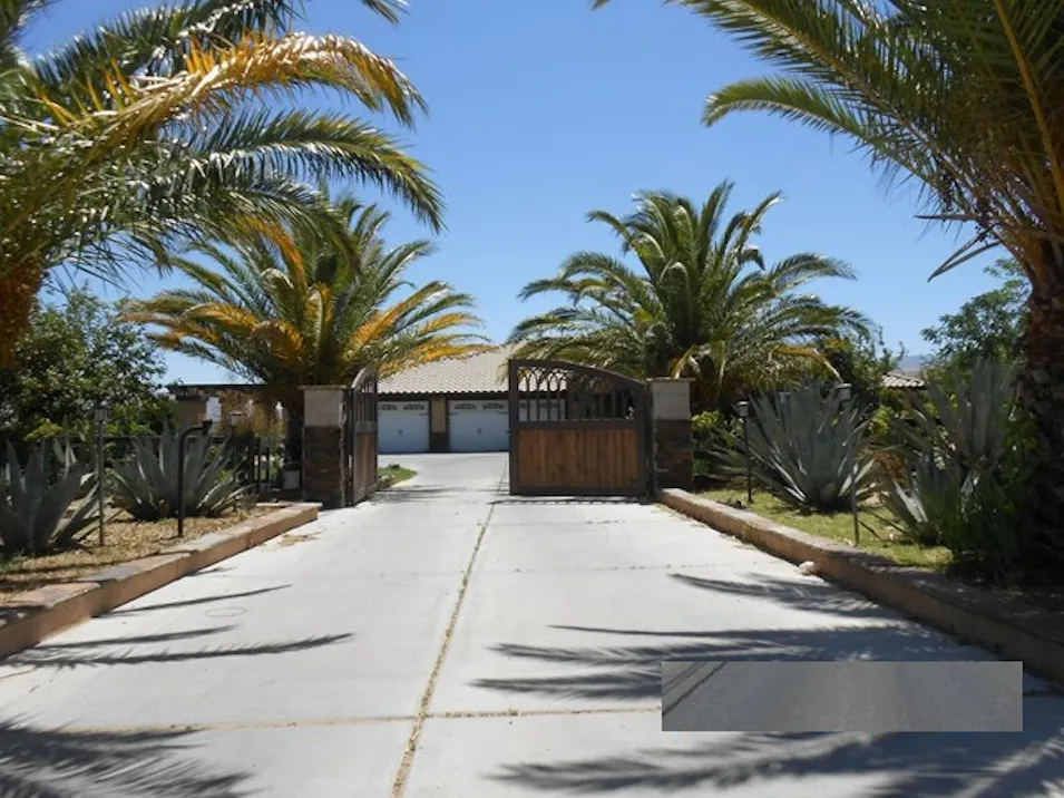 10247 Kiowa Road Apple Valley, CA 92308, San Bernardino County