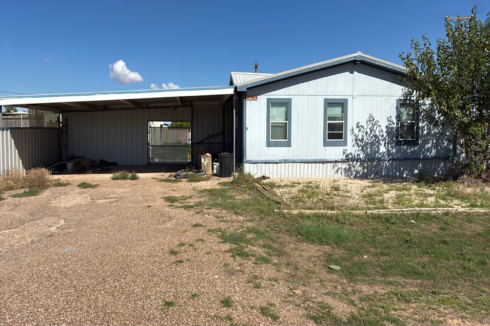 1004 6th Street Seagraves, TX 79359, Gaines County