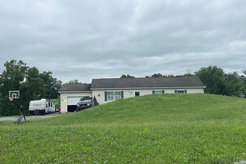 1182greenspring Rd Newville, PA 17241, Cumberland County