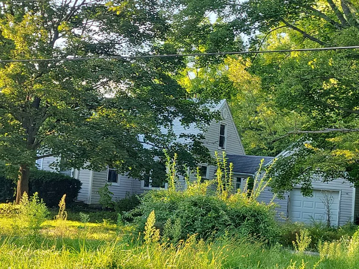 South Range Rd, North Lima, OH 44452