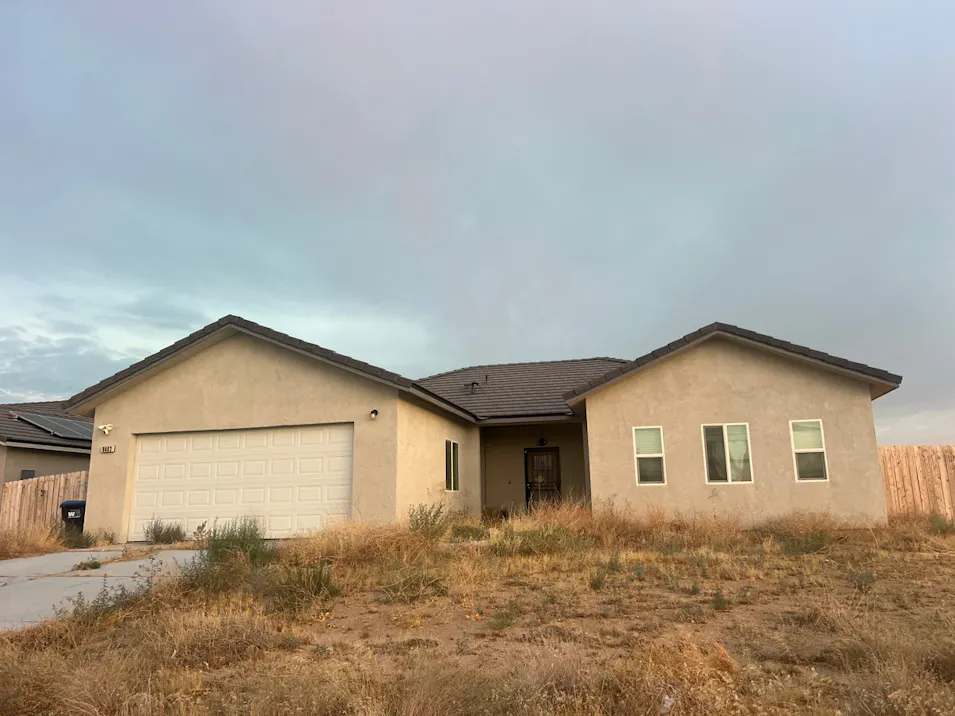 9462 Village Center Dr California City, CA 93505, Kern County