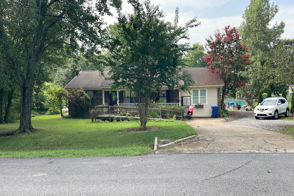 109 Jackie St Albertville, AL 35950, Marshall County