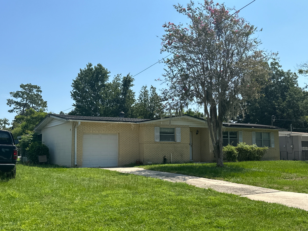 1119 Gunka Rd photo 3