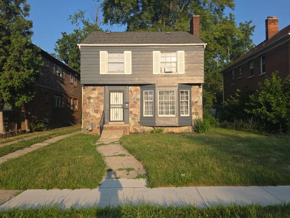 14821 Strathmoor St Detroit, MI 48227, Wayne County