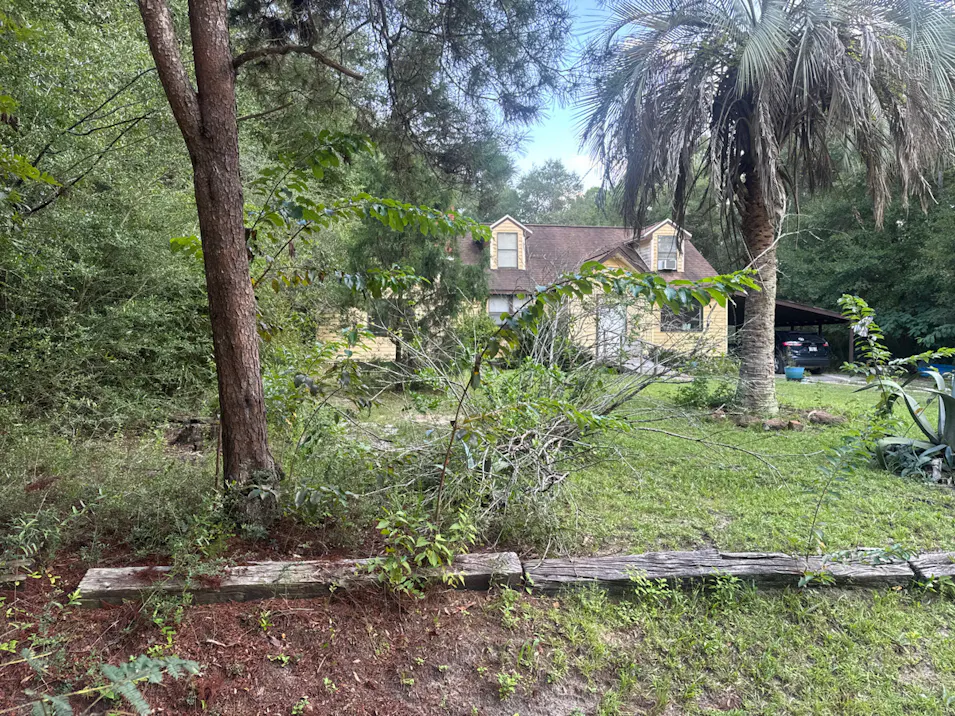 131 Silk Oak Dr Defuniak Springs, FL 32433, Walton County