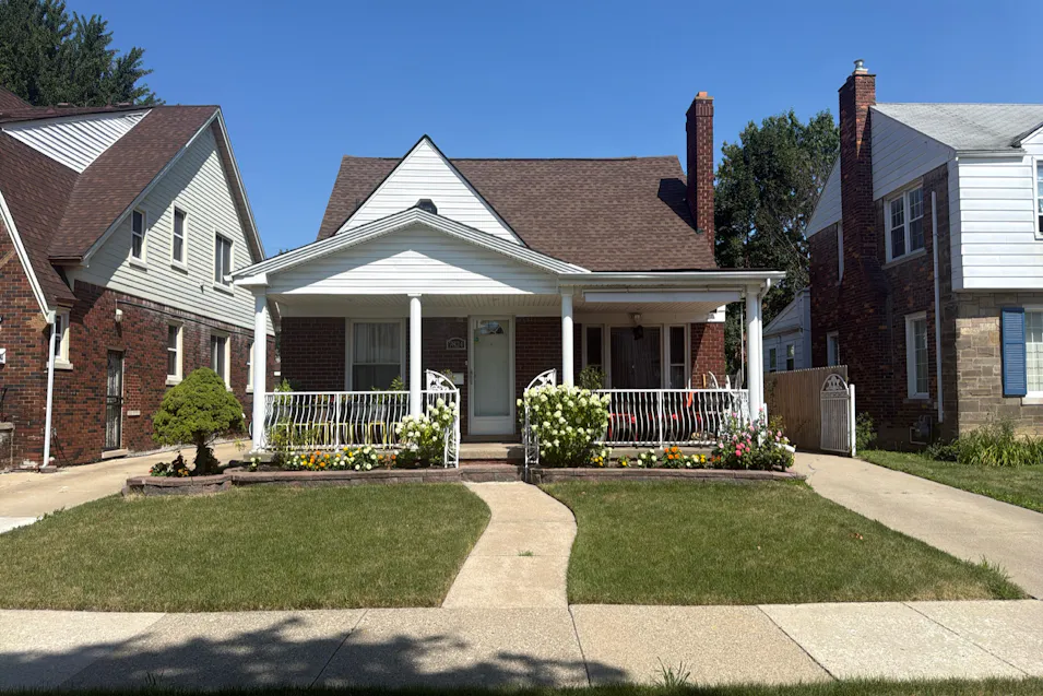 7824 Calhoun St Dearborn, MI 48126, Wayne County