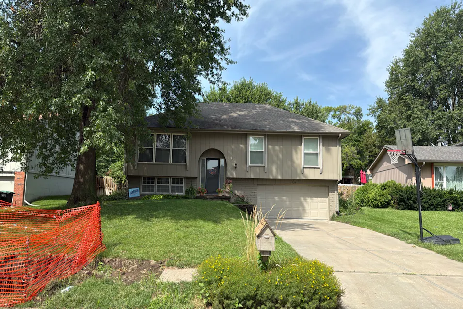 2734 N 121st Ave Omaha, NE 68164, Douglas County