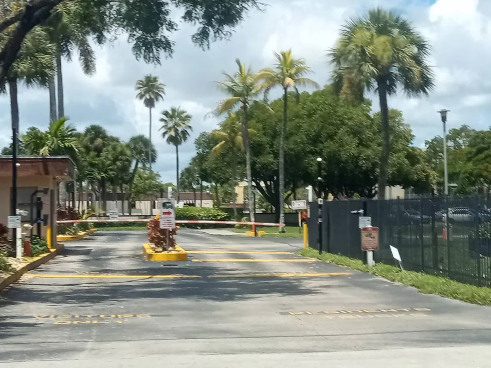 3121 NW 47th Terrace, Unit 210 Lauderdale Lakes, FL 33319, Broward County