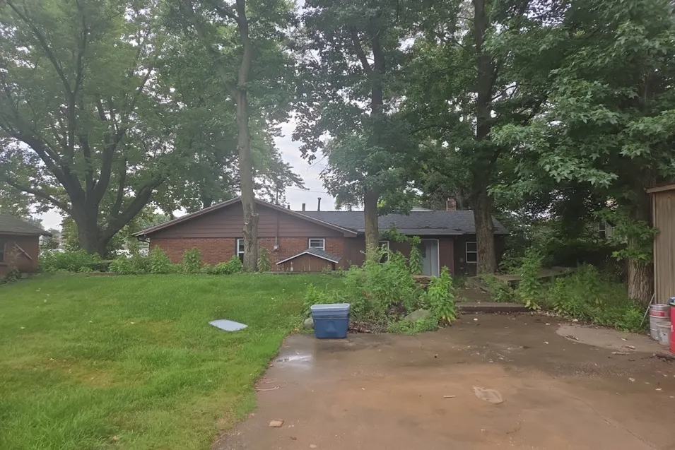 1210north Shore Drive Moline, IL 61265, Rock Island County