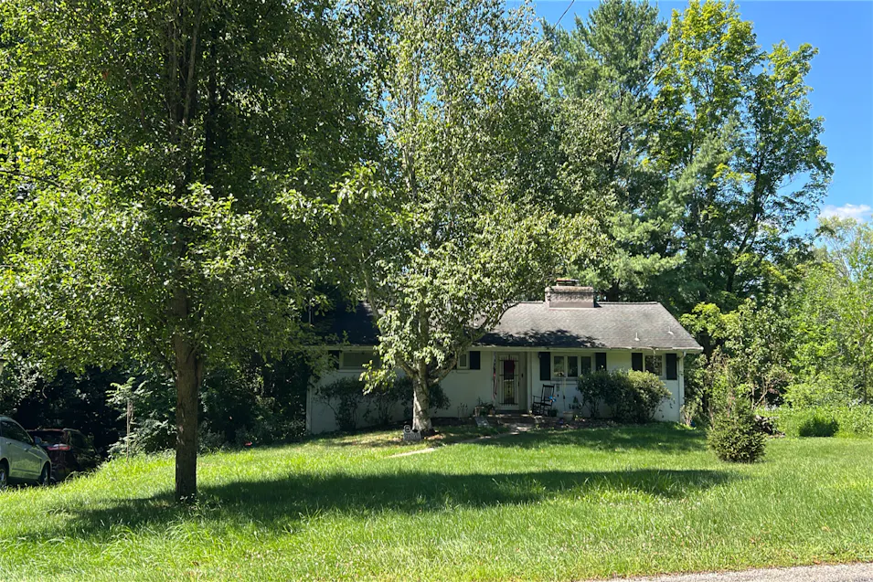 1605 Powers Run Road Pittsburgh, PA 15238, Allegheny County